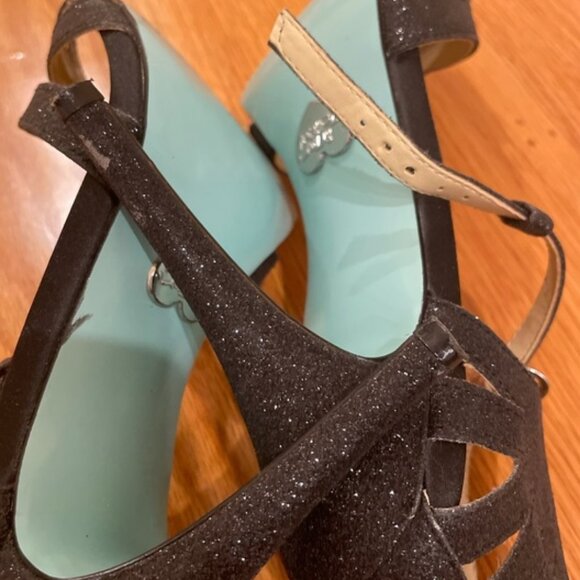 Black glitter T-strap Betsey Johnson Heels - Picture 4 of 4